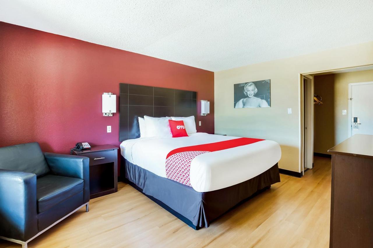 Oyo Hotel Tyler Northwest Mineola Hwy Екстер'єр фото