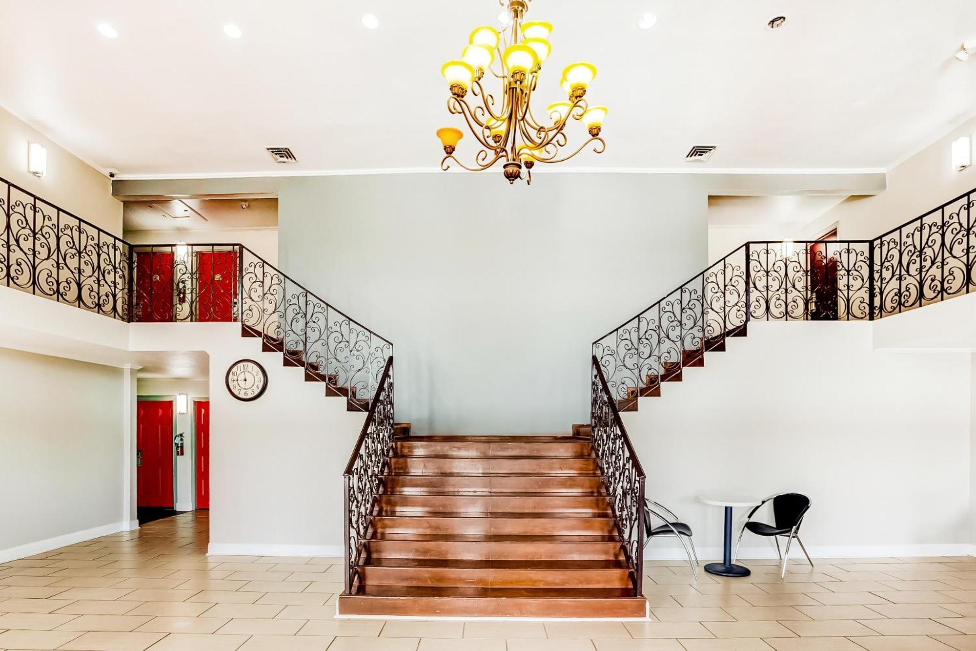Oyo Hotel Tyler Northwest Mineola Hwy Екстер'єр фото