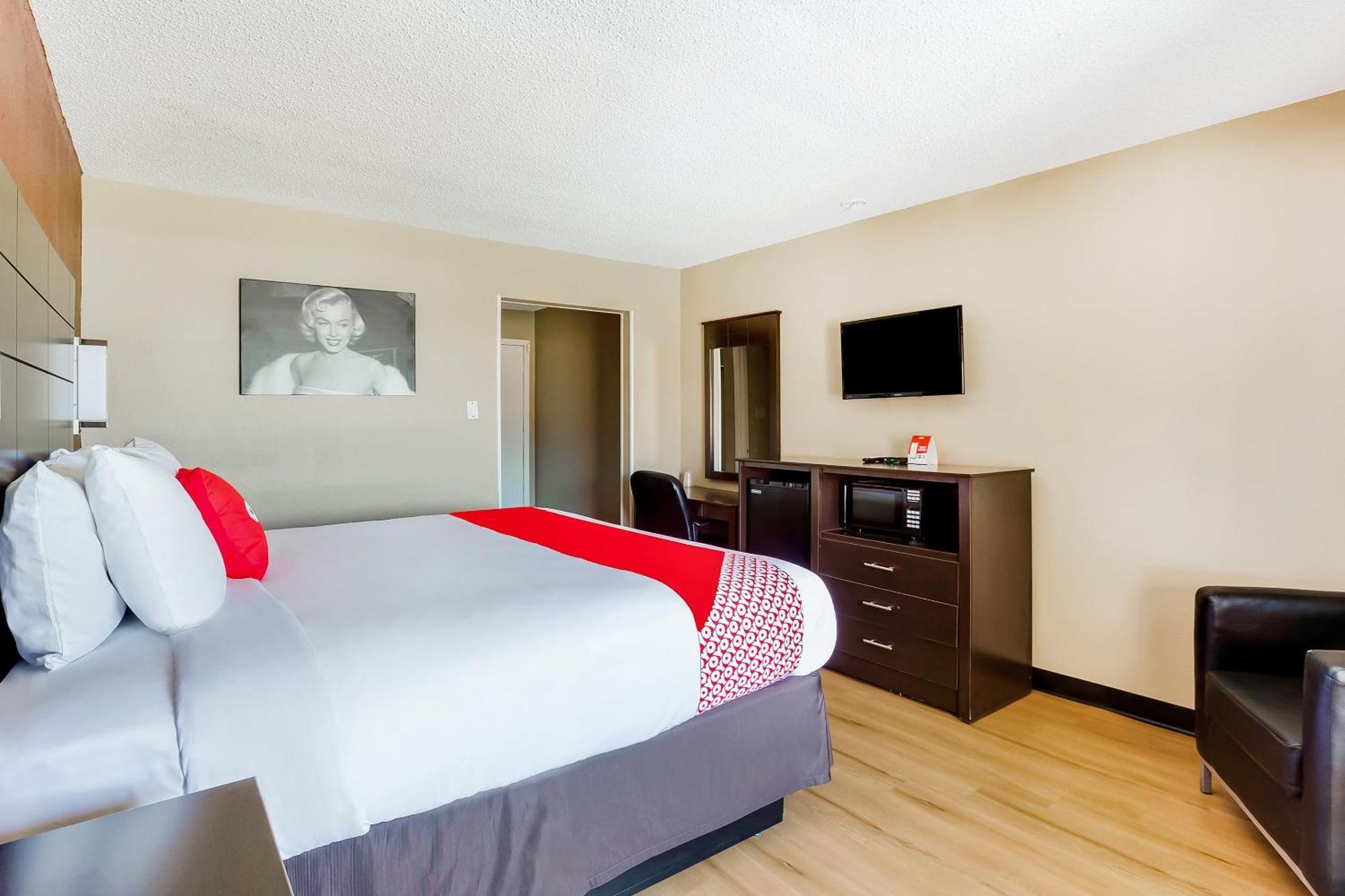 Oyo Hotel Tyler Northwest Mineola Hwy Екстер'єр фото